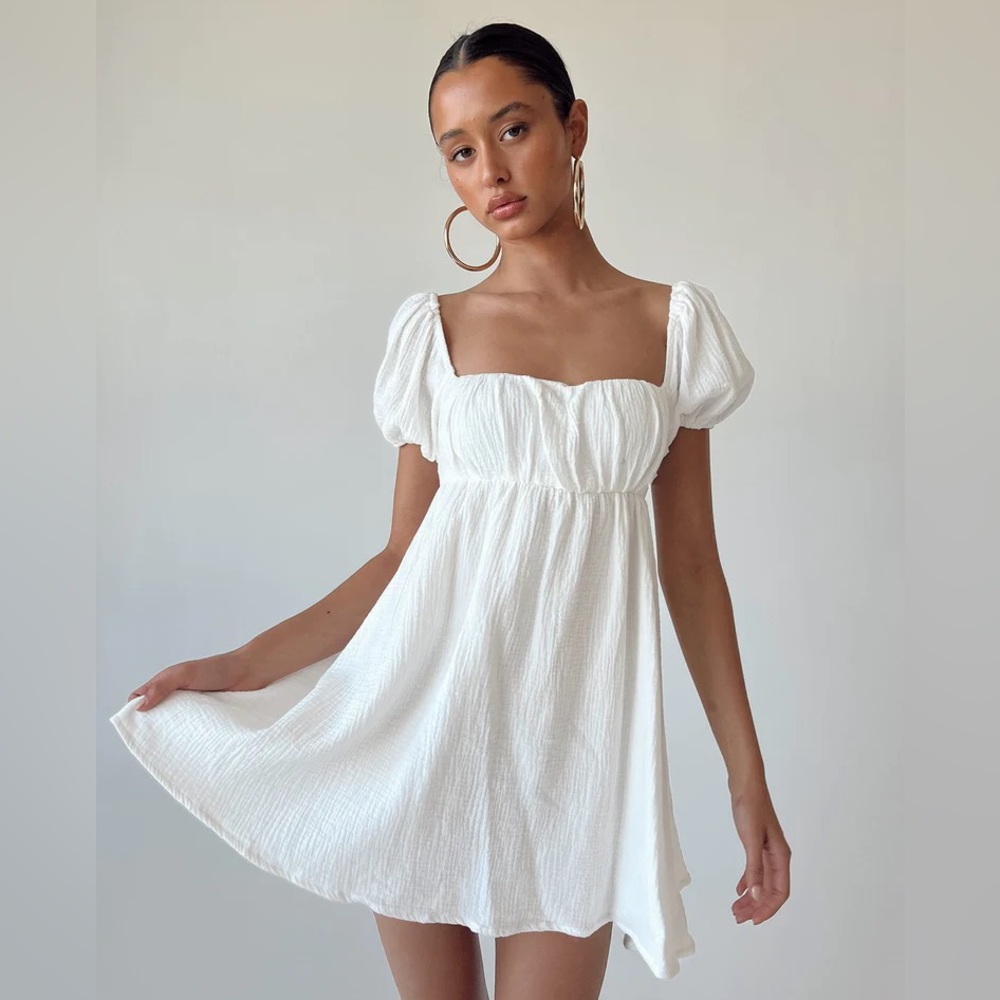 Size 2 Princess Polly Dress